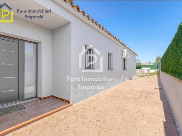 Casa en venta en Alt Empordà, Catalunya