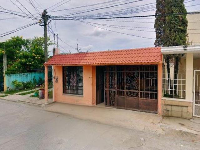 CASA EN VENTA EN CIUDAD EL MANTE CENTRO