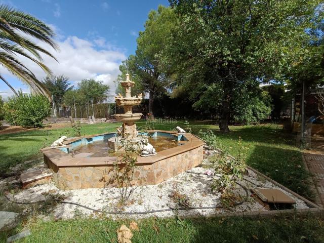 Casa en venta en Los Ángeles, Ciudad Real