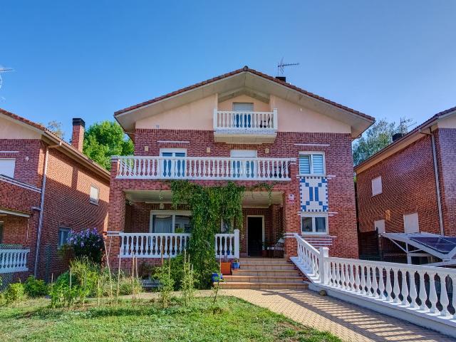 Casa en venta en Cizur Menor, Cizur