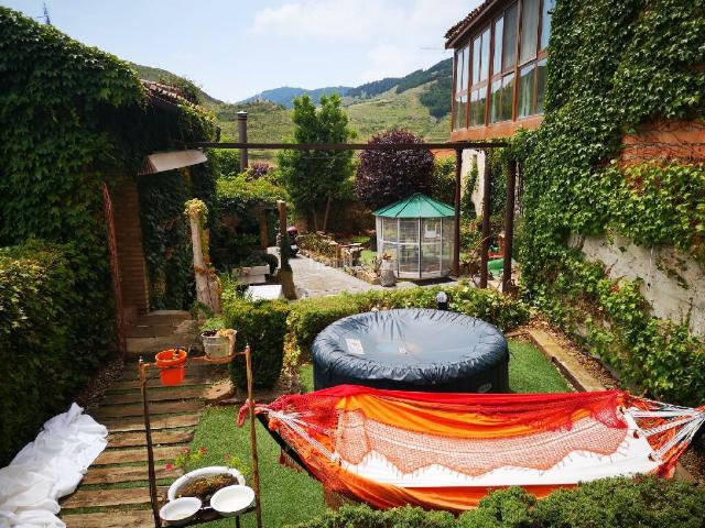 Casa en venta en Clavijo, La Rioja