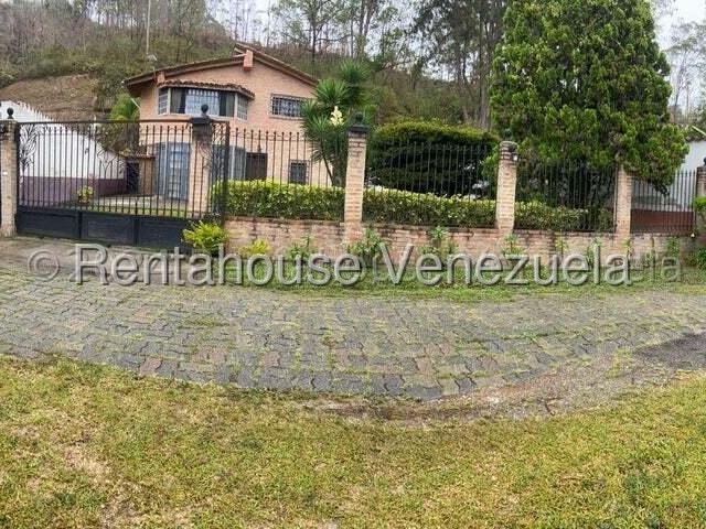 Casa en venta en Francisco Linares Alcántara, Miranda