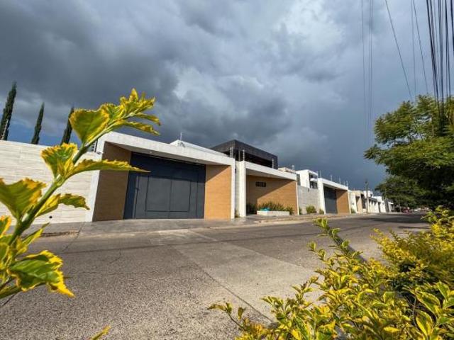 Casa en Venta en Club de golf Atlas
