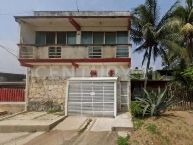 Casa en Venta en Coatzacoalcos, Veracruz