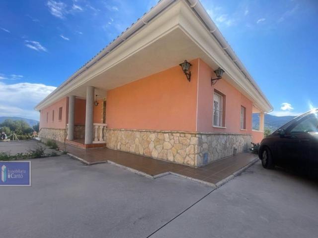 Casa en venta en Cocentaina