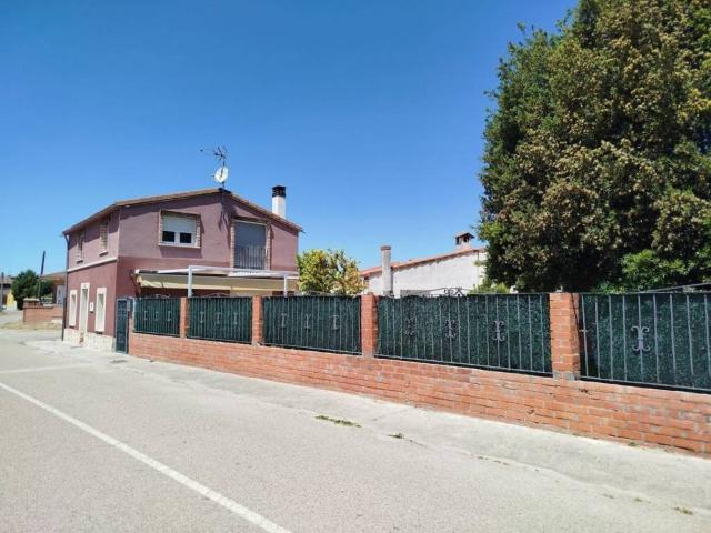 Casa en venta en Cogeces De Íscar, Castilla y León