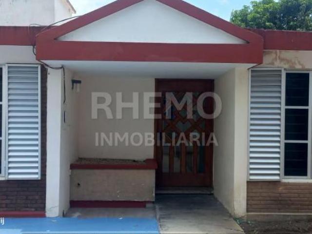 Casa en Venta en col. Cazones, Poza Rica, Ver