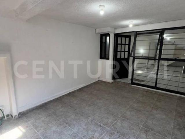 Casa en venta en Colinas del Lago