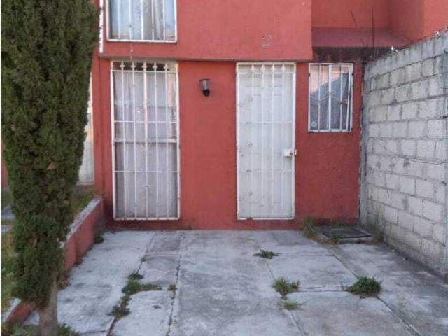Casa en venta en Cutzamala De Pinzón, Guerrero