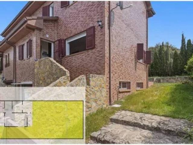 Casa en venta en Collado Mediano, Madrid