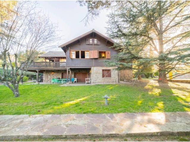 Casa en venta en Collado Mediano, Madrid