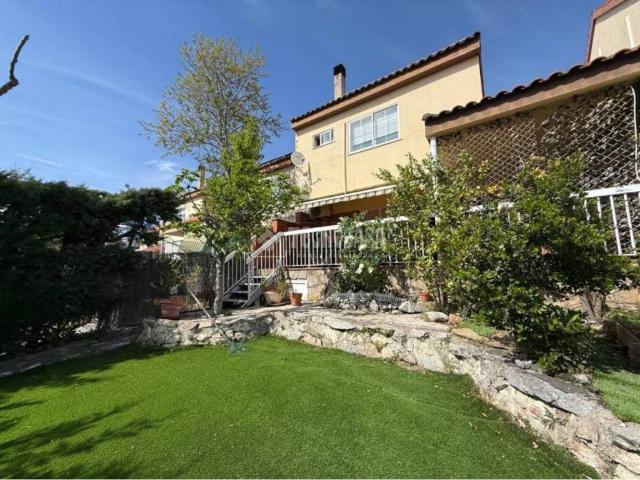 Casa en venta en Collado, Madrid