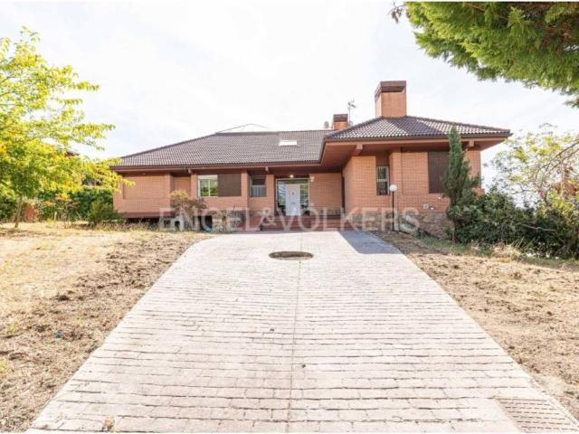 Casa en venta en Collado, Madrid