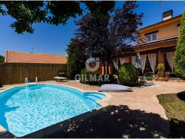 Casa en venta en Collado, Madrid