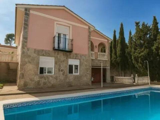 Casa en venta en Colmenar De Oreja, Madrid