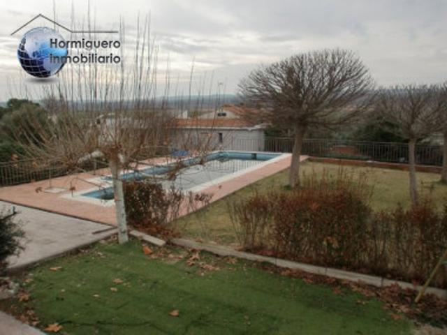 Casa en venta en Colmenar De Oreja, Madrid
