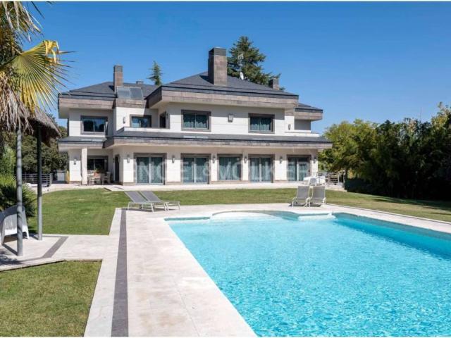 Casa en venta en Colmenar Viejo, Madrid