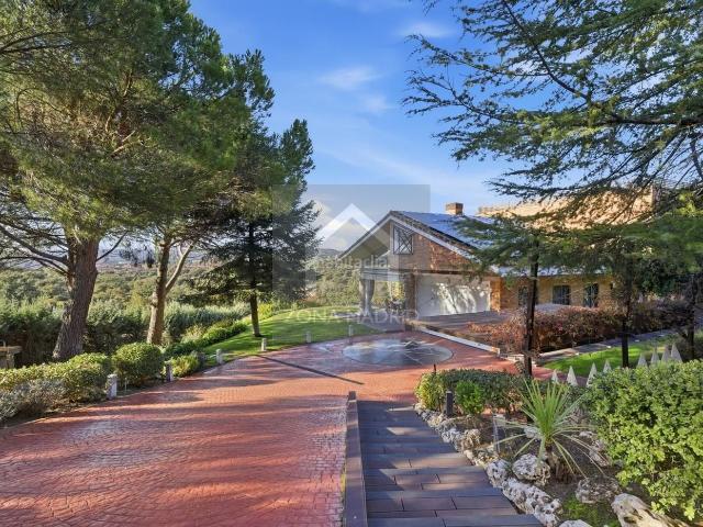 Casa en venta en Colmenar Viejo, Madrid