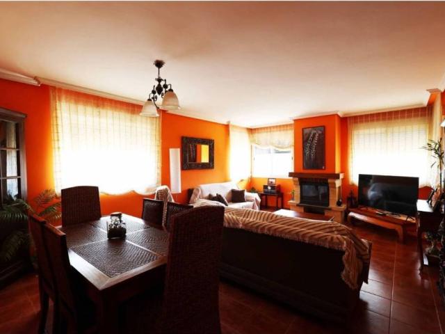 Casa en venta en Hortaleza, Madrid