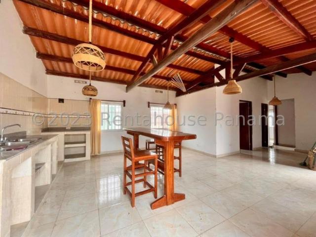 Casa en Venta en Palenque Palenque Colón 156 m2. 3 hab