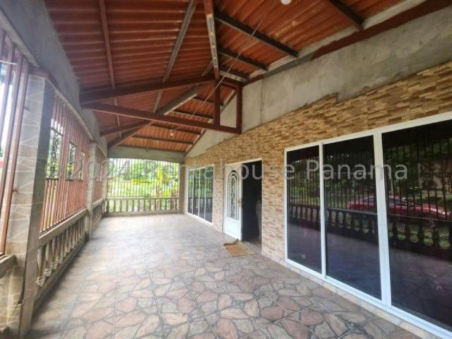 Casa venta en Cristóbal, Colón