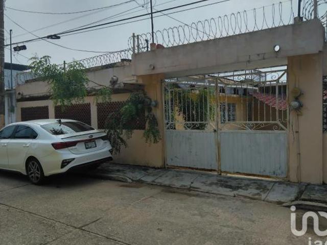 Casa en venta en Minatitlán, Veracruz