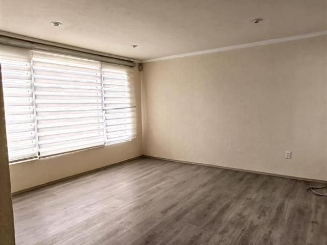Casa en Venta en Colonia la Providencia Metepec