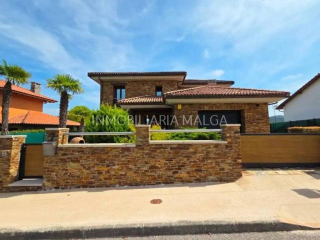Casa en venta en Colunga, Asturias