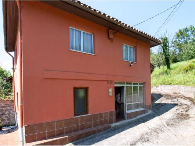 Casa en venta en Colunga, Asturias
