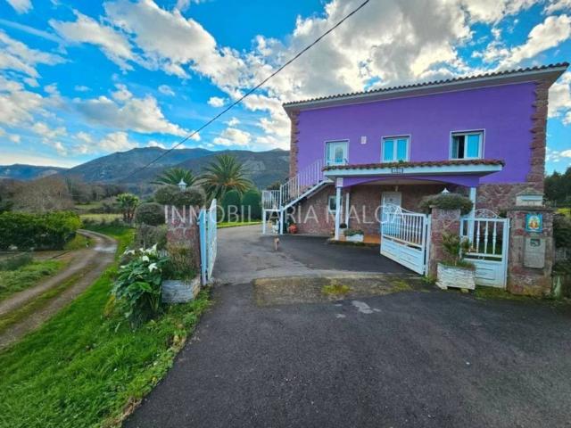 Casa en venta en Colunga