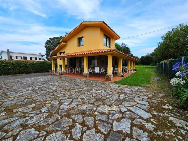 Casa en venta en Colunga, El Ferreru