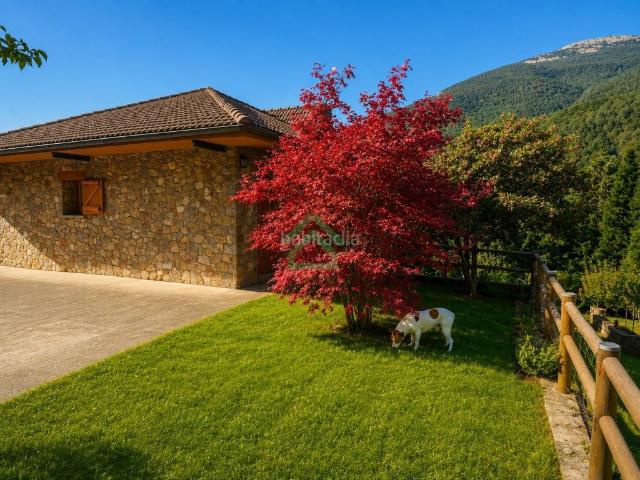 Casa en venta en Solsonès, Catalunya