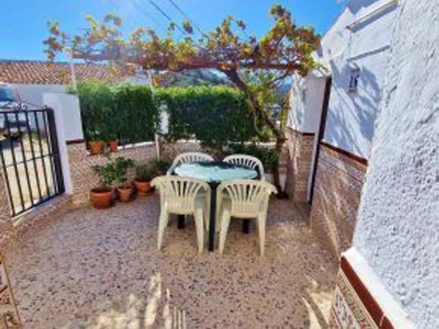Casa en venta en Cútar