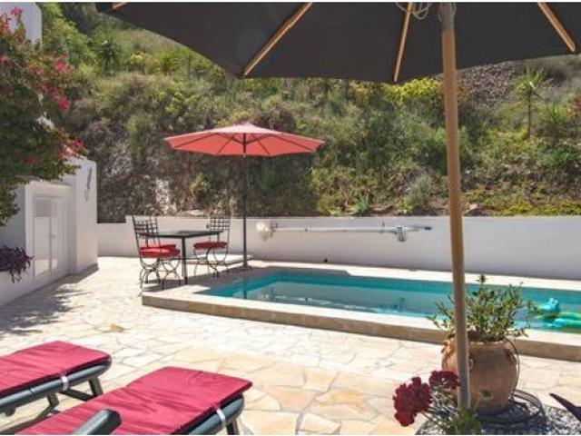 Casa en venta en Las Encinillas, La Axarquía