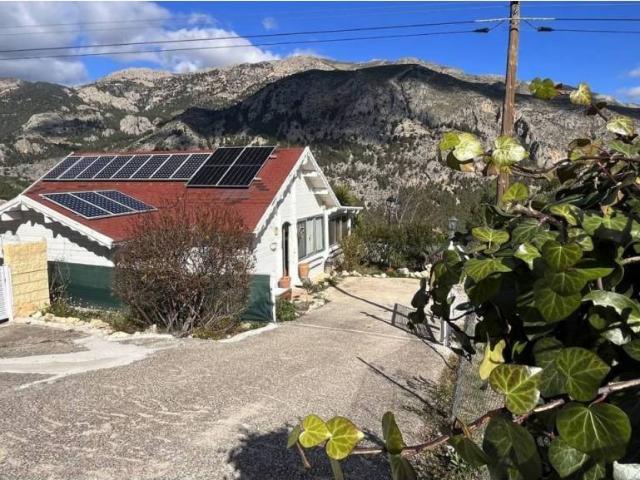 Casa en venta en Confrides