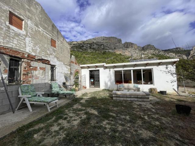 Casa en venta en Confrides