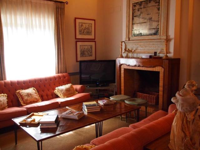 Casa en venta en Constantina, Andalucía