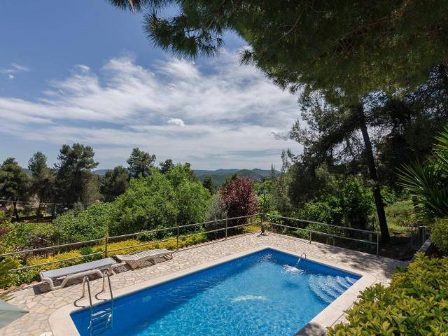 Casa en venta en Corbera De Llobregat