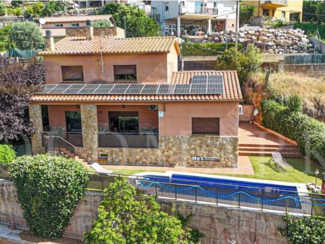 Casa en venta en la Creu de l'Aragall, Baix Llobregat