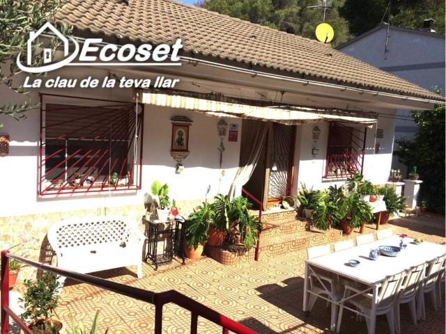 Casa en venta en Corbera De Llobregat