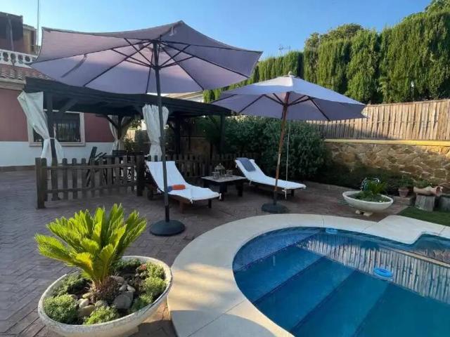 Casa en venta en Córdoba, Andalucía