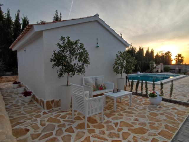 Casa en venta en La Carlota, Andalucía