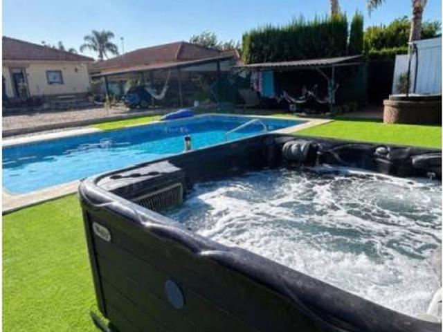 Casa en venta en Córdoba, Andalucía