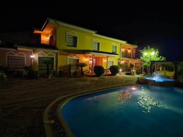 Casa en venta en Córdoba, Andalucía