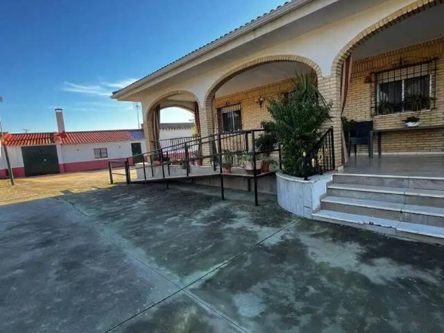 Casa en venta en Córdoba, Andalucía