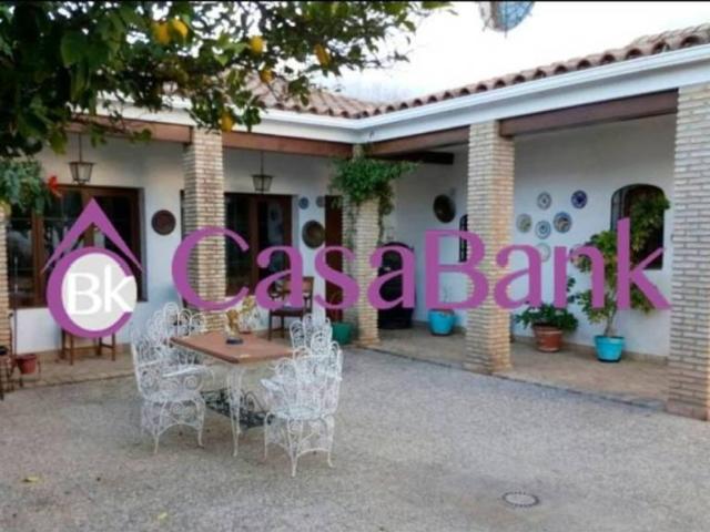 Casa en venta en Córdoba, Andalucía