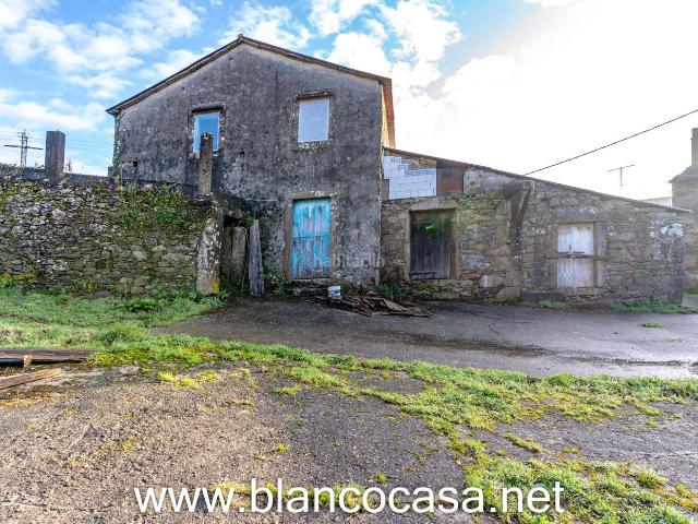 Casa en venta en O Corgo, Lugo