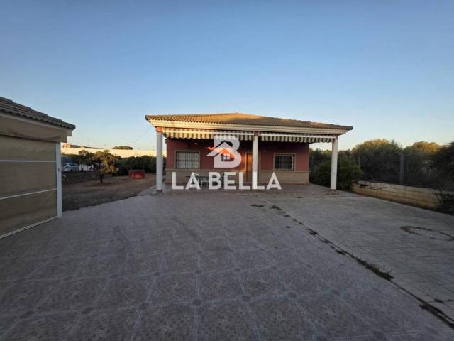 Casa en venta en Coria Del Río, Sevilla