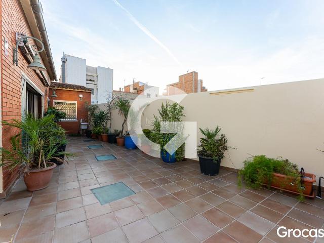 Casa en venta en Almeda, Baix Llobregat