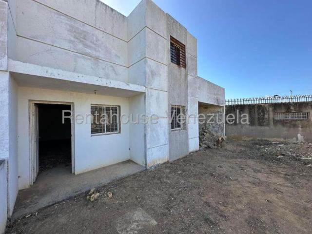 Casa en venta en Coro, Falcón